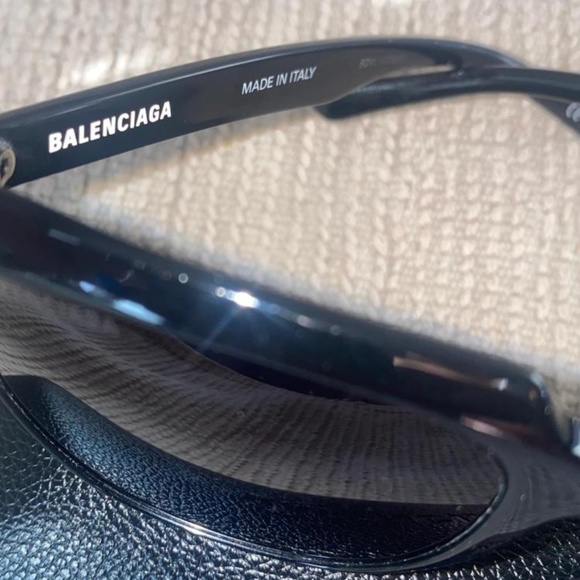 Balenciaga Sunglasses - Picture 7 of 14